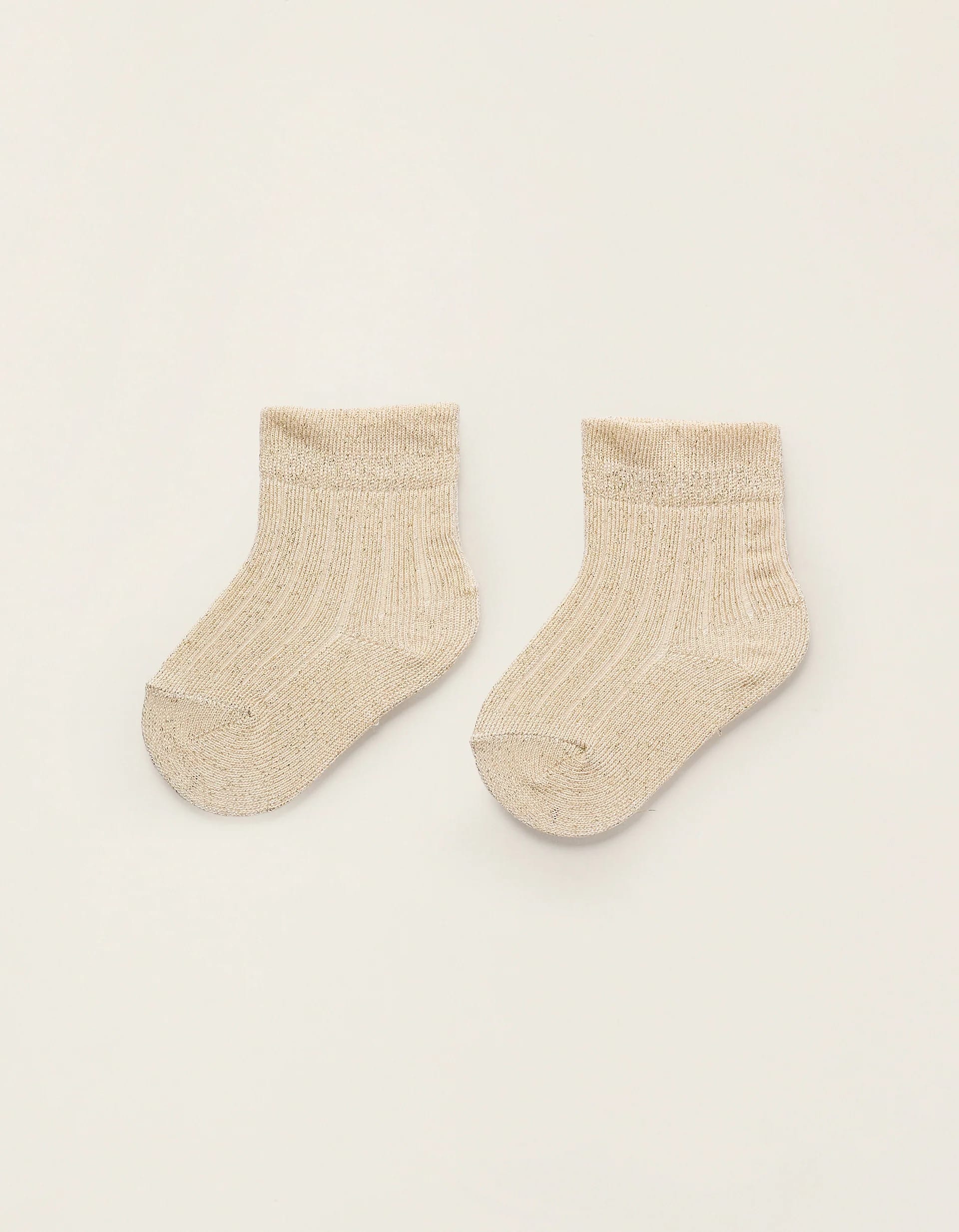 31072469018-0-2.jpg Chaussettes côtelées avec fils lurex bébé fille, doré – Image 1