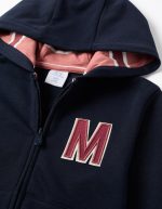 Veste polaire à capuche avec M brodé pour filles, bleu marine – Image 3