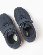 Baskets bicolores à semelle antidérapante pour bébé garçon, bleu foncé – Image 3